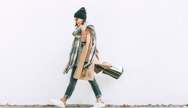 The way to Layer Clothing to Stay Dry and warm