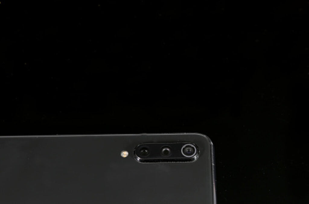 Xiaomi Mi 9 Review