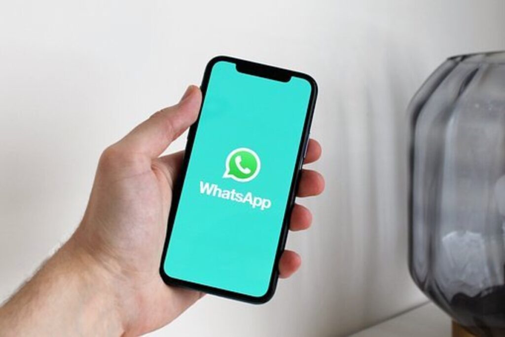 how to install whatsapp