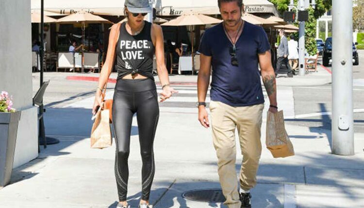 Good American Leggings Review