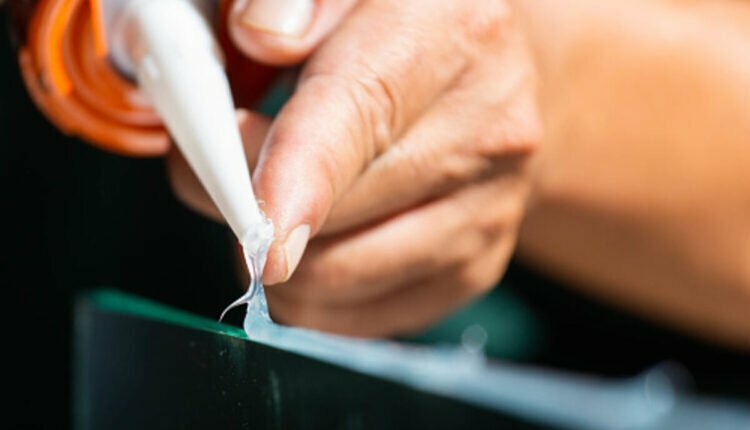 how to remove glue from plastic