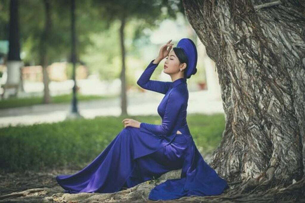 The Most Flattering Purple Prom Dresses