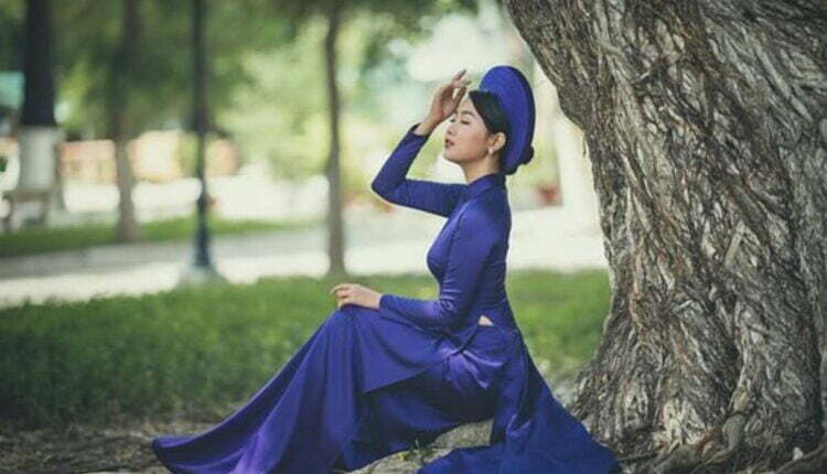 The Most Flattering Purple Prom Dresses