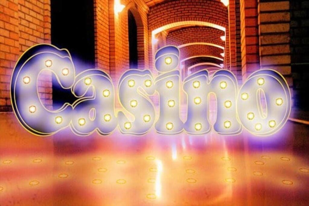 el royale casino reviews