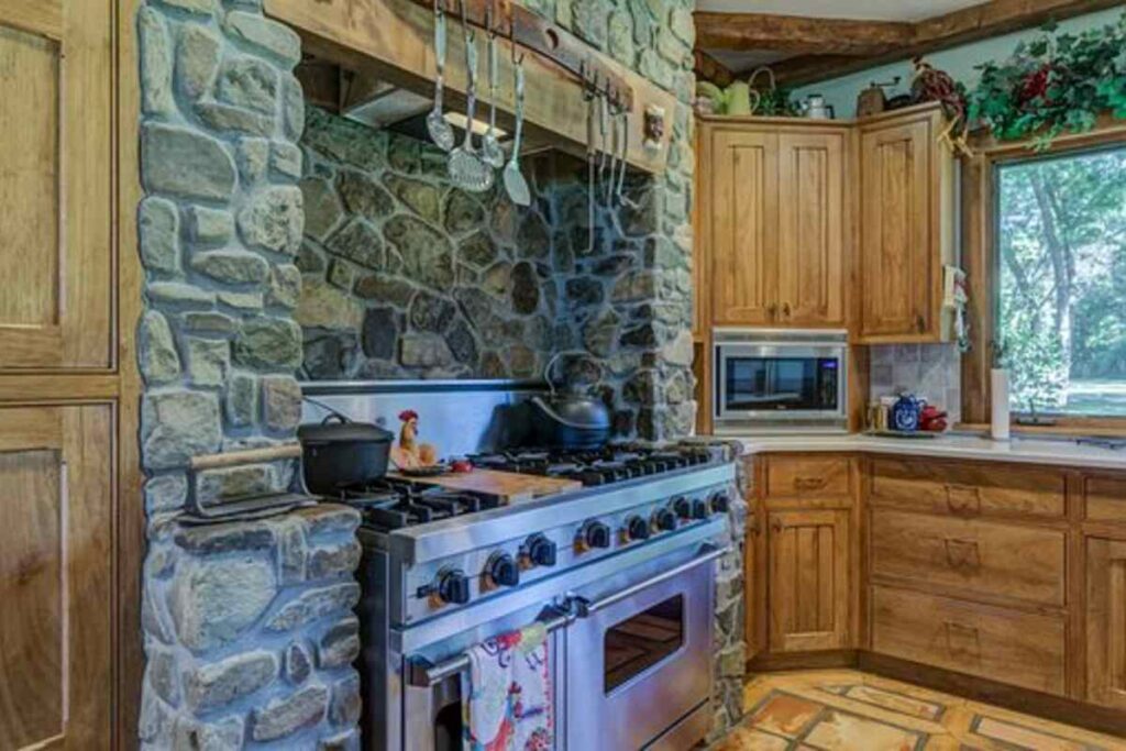 how to clean inside of oven