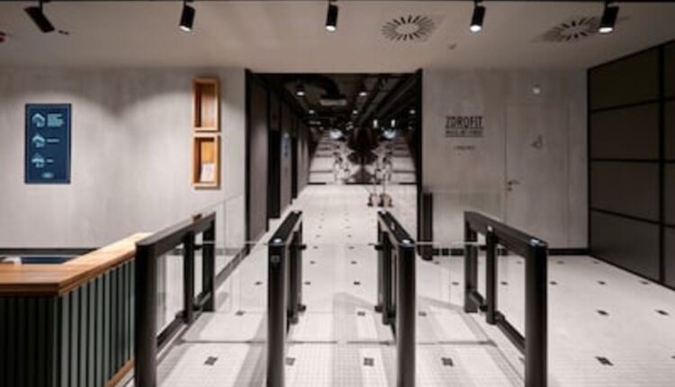 commercial glazing restoration