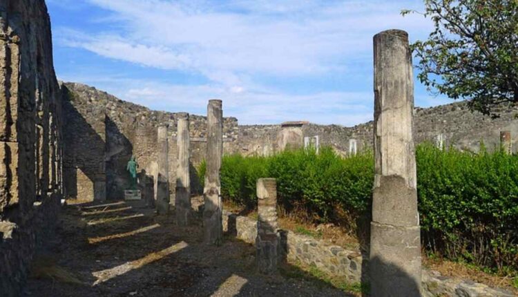 Italian capital to Pompeii Travel Suggestions