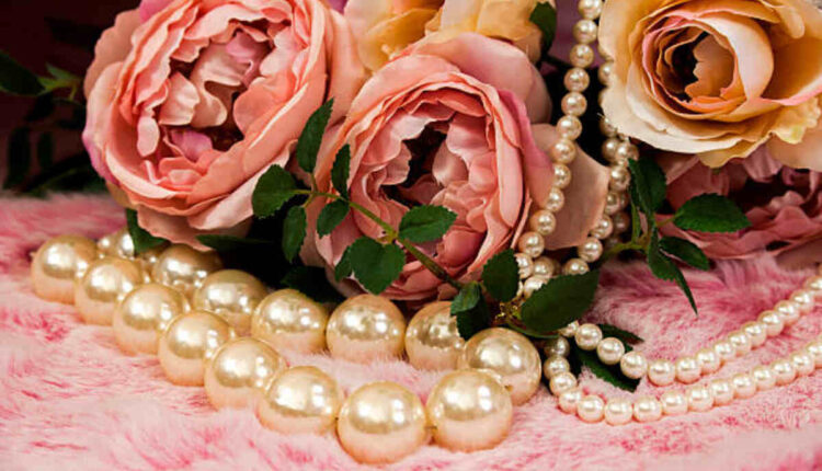 The Timeless Elegance of Pink Pearls