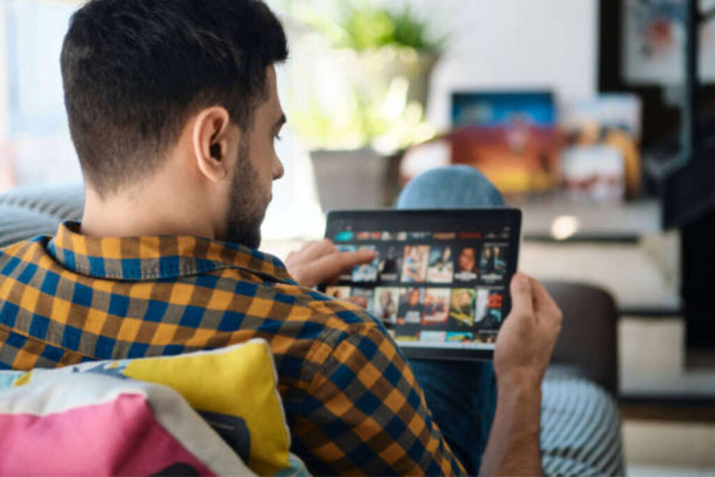 Vital Guide to IPTV Installation within Dubai