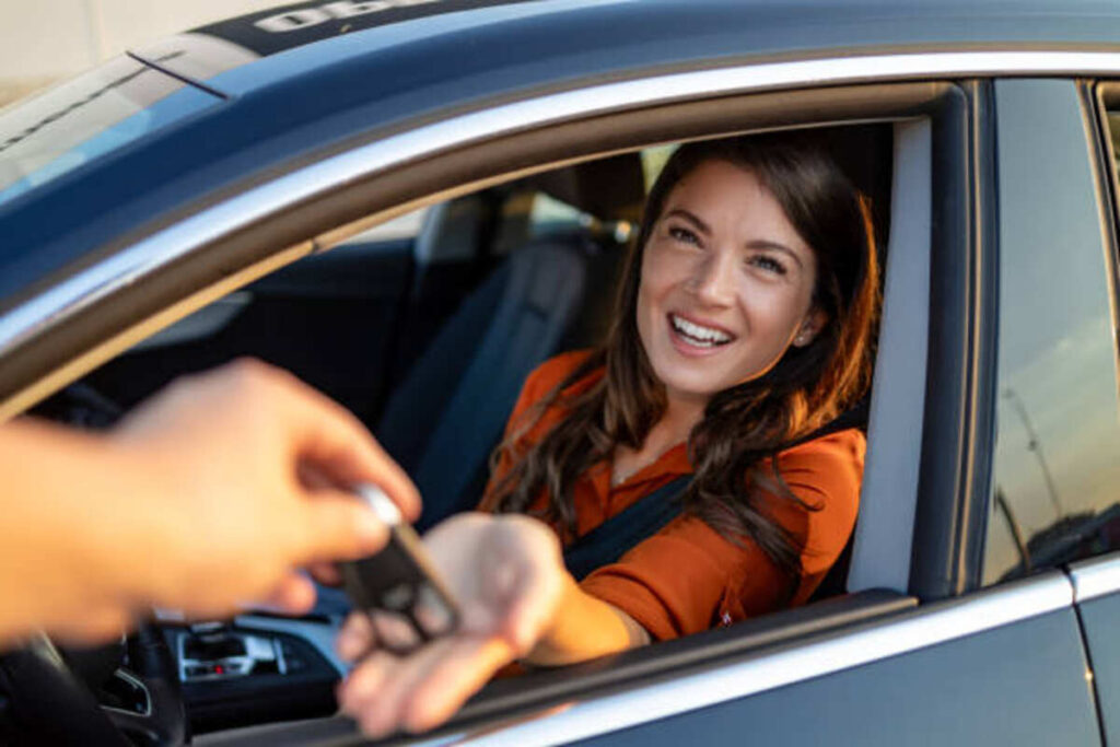 Luxury Car Rentals with Driver in Dubai Unrivaled Comfort